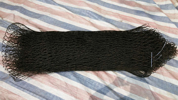 Black oxide mesh roll