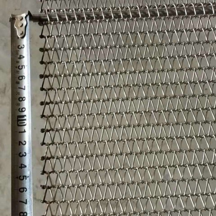 Stainless steel conveyor belts