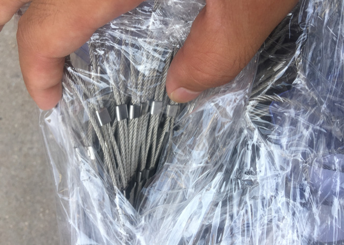 Stainless Steel Ferrule Wire Mesh Flexible stainless steel cable rope mesh