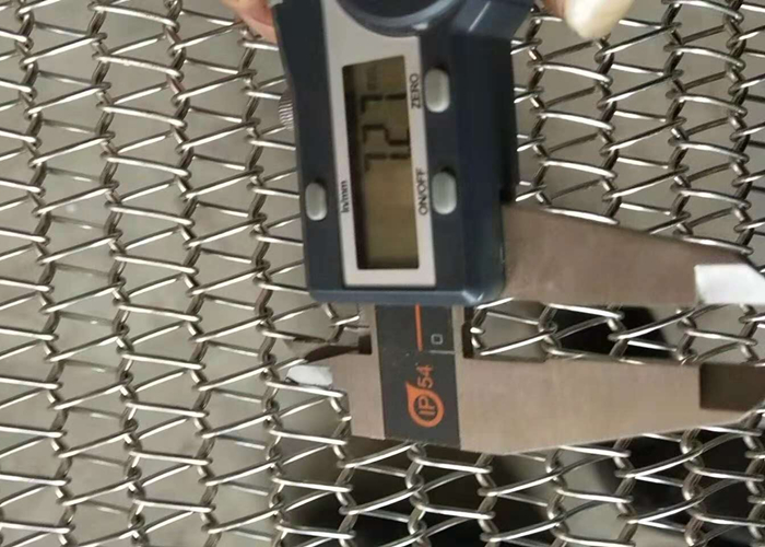 Chain Driven Conveyor Belt Stainless Steel Wire Mesh Conveyor Belt
