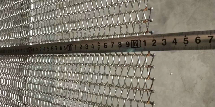 Stainless steel wire mesh belts for food processing Stainless Steel Wire Mesh Chain Driven Conveyor Belt